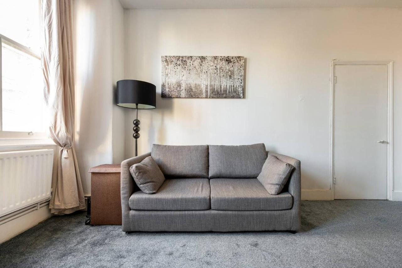 Modern Luxury Apartment By Holborn, Chancery Lane ลอนดอน ภายนอก รูปภาพ